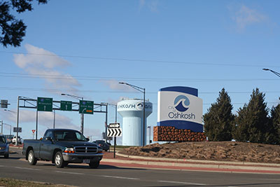 Photo of Welcome to the City of Oshkosh sign